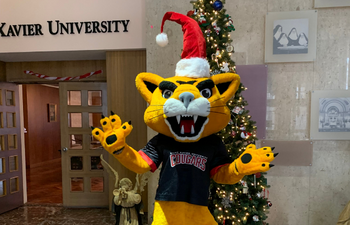 https://www.sxu.edu/_resources/images/news/2022/2022-holiday-cougar.png