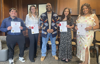 https://www.sxu.edu/_resources/images/news/2025/2025-comm-induction_350x225.jpg