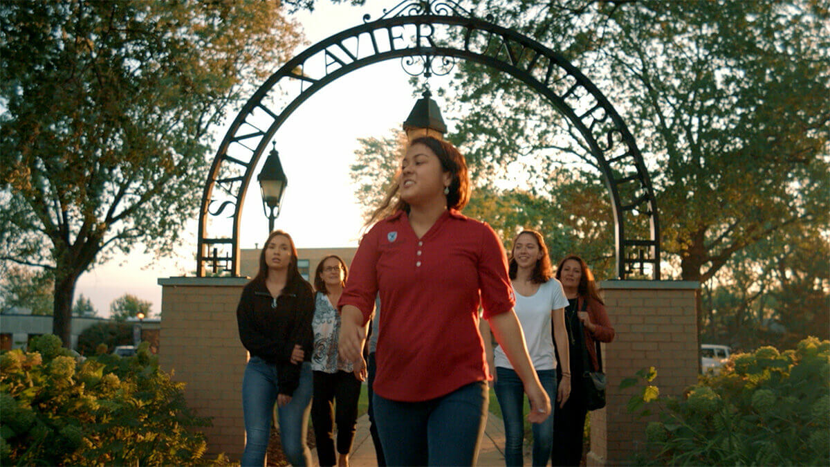 Student leader giving campus tour