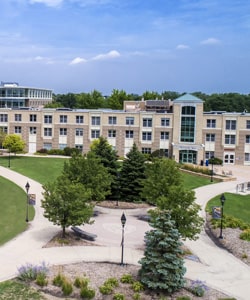 Saint Xavier University Quad