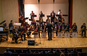 https://www.sxu.edu/news/articles/2019/images/2019-jazz-ensemble-performance.png